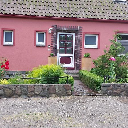 Haus Am Teich - Teichblick Appartement Fehmarn Buitenkant foto
